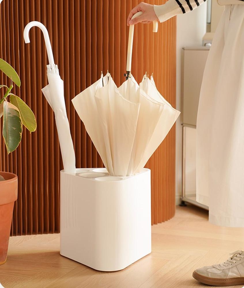 트라이앵글 우산꽂이 카페 인테리어소품 Triangle umbrella stand