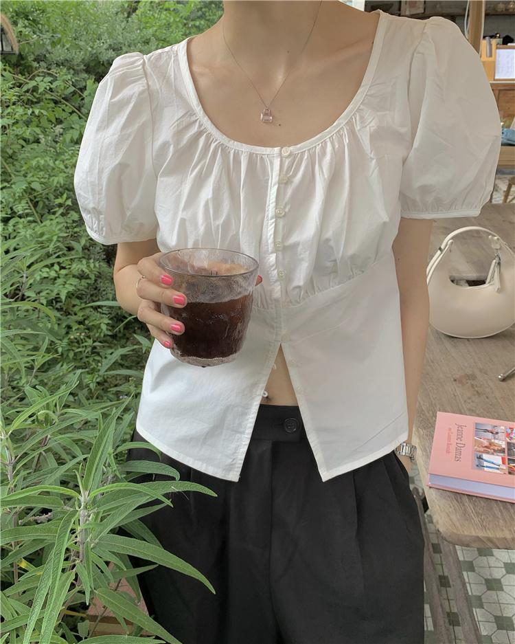 캔디 퍼프 라운드 반팔 블라우스