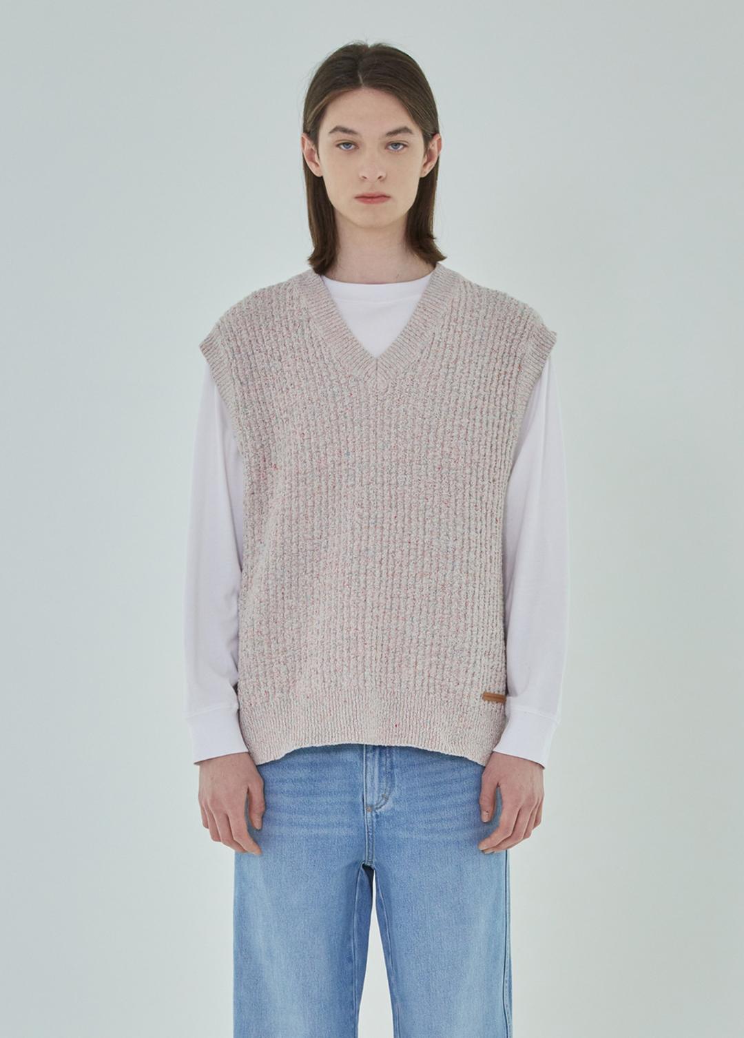 V NECK KNIT VEST ivory