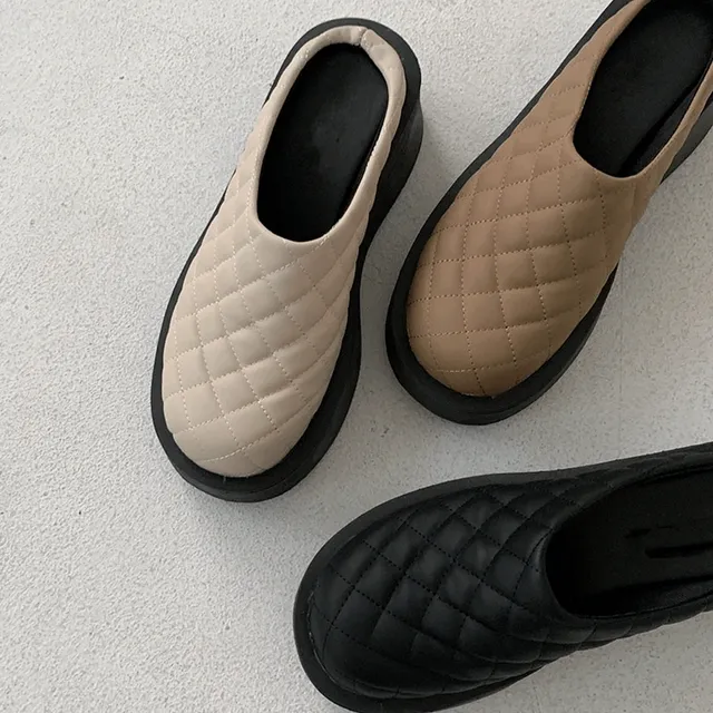 [5cm] 퀼팅 통굽 뮬 블로퍼