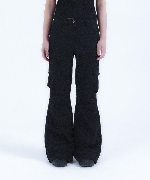 Pocket cargo bootscut pants BLACK