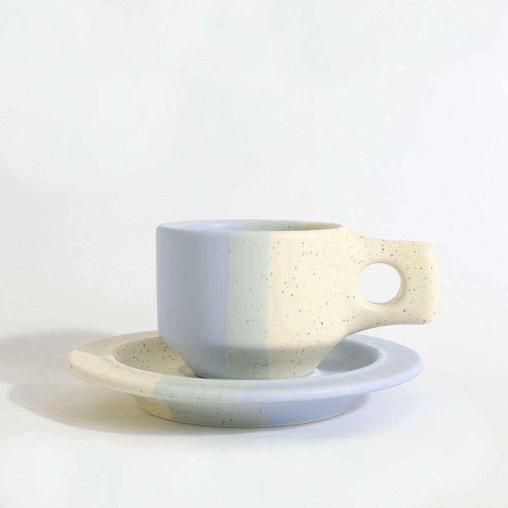 Color Block Line Flat Cup & Saucer - Outremer