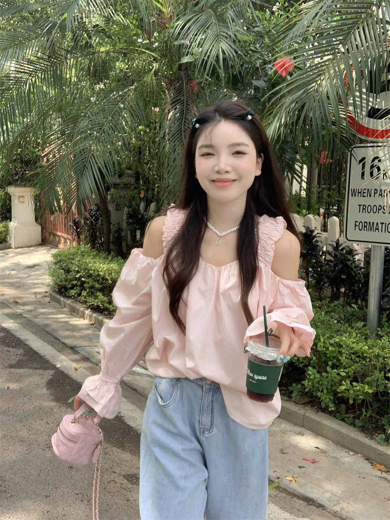 하프닌 바네 핑크 어깨 트임 오프숄더 프릴 여리 러블리 로맨틱 유니크 데이트룩 여행룩 코튼 봄 여름 페미닌 긴팔 블라우스 티셔츠