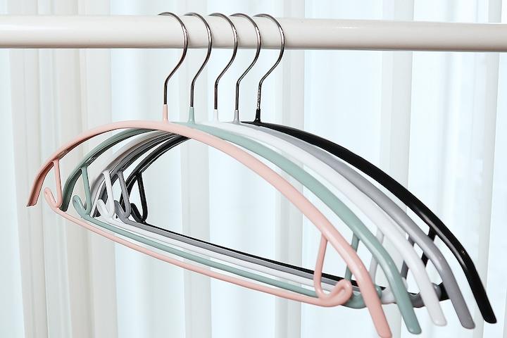 어깨뿔 방지 코팅 논슬립 슬림 옷걸이 5개