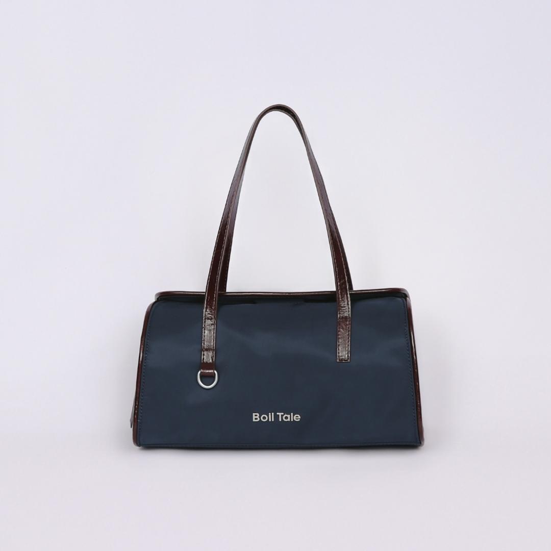 브리타 백 (NAVY)