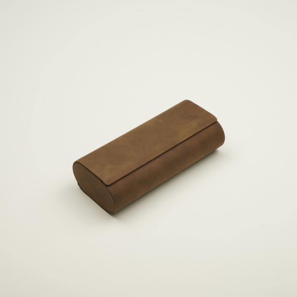 라움 디자인 RAUM DESIGN 피그먼트 브라운 D2 2구 안경 케이스 2024FW