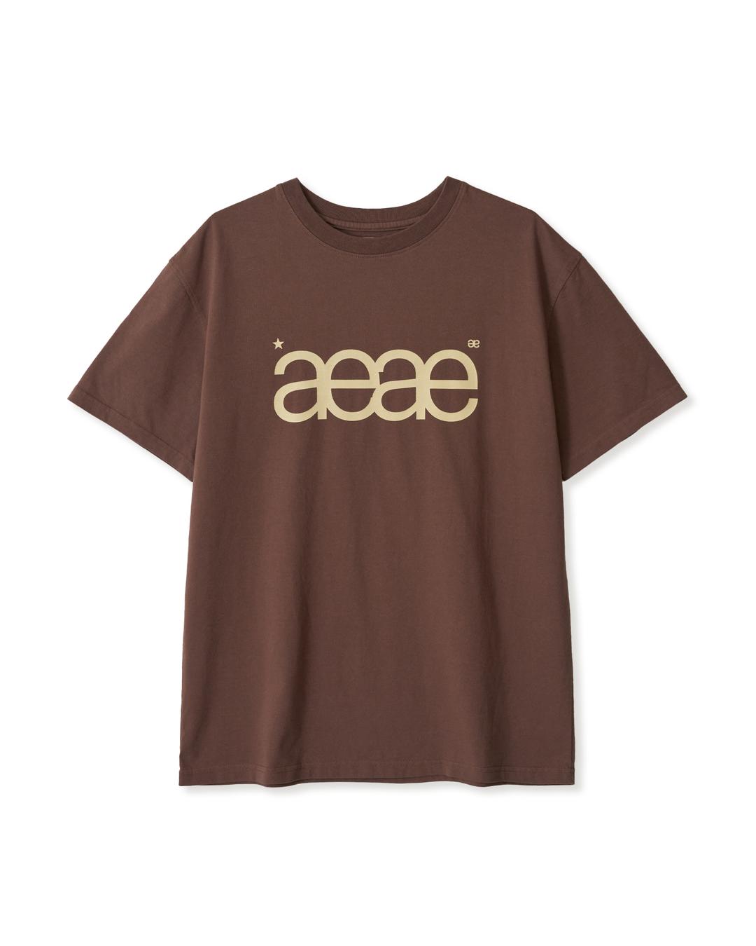 AEAE LOGO T-SHIRTS [BROWN]