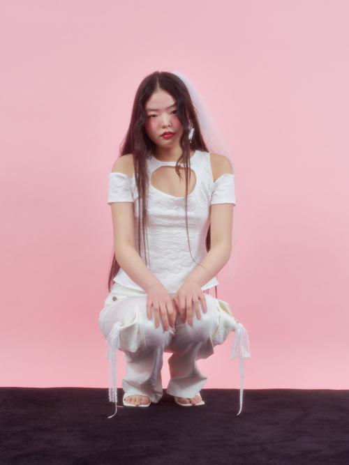 로즈 홀터 블라우스 [블랙/아이보리]