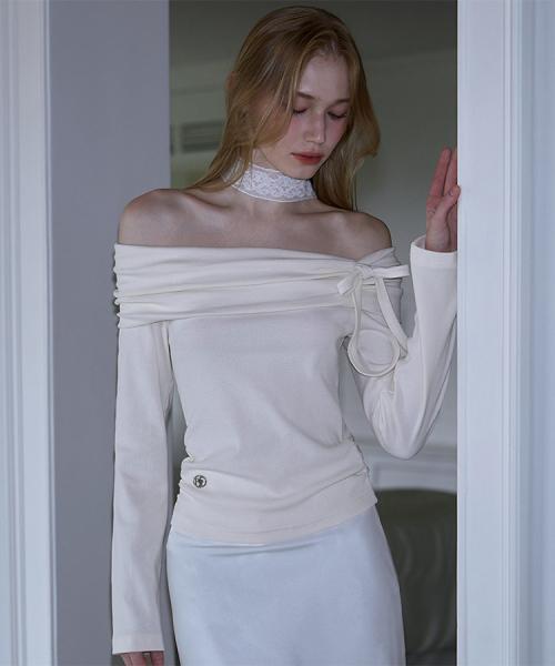 Tiffany Off shoulder Long Sleeve [Cream]