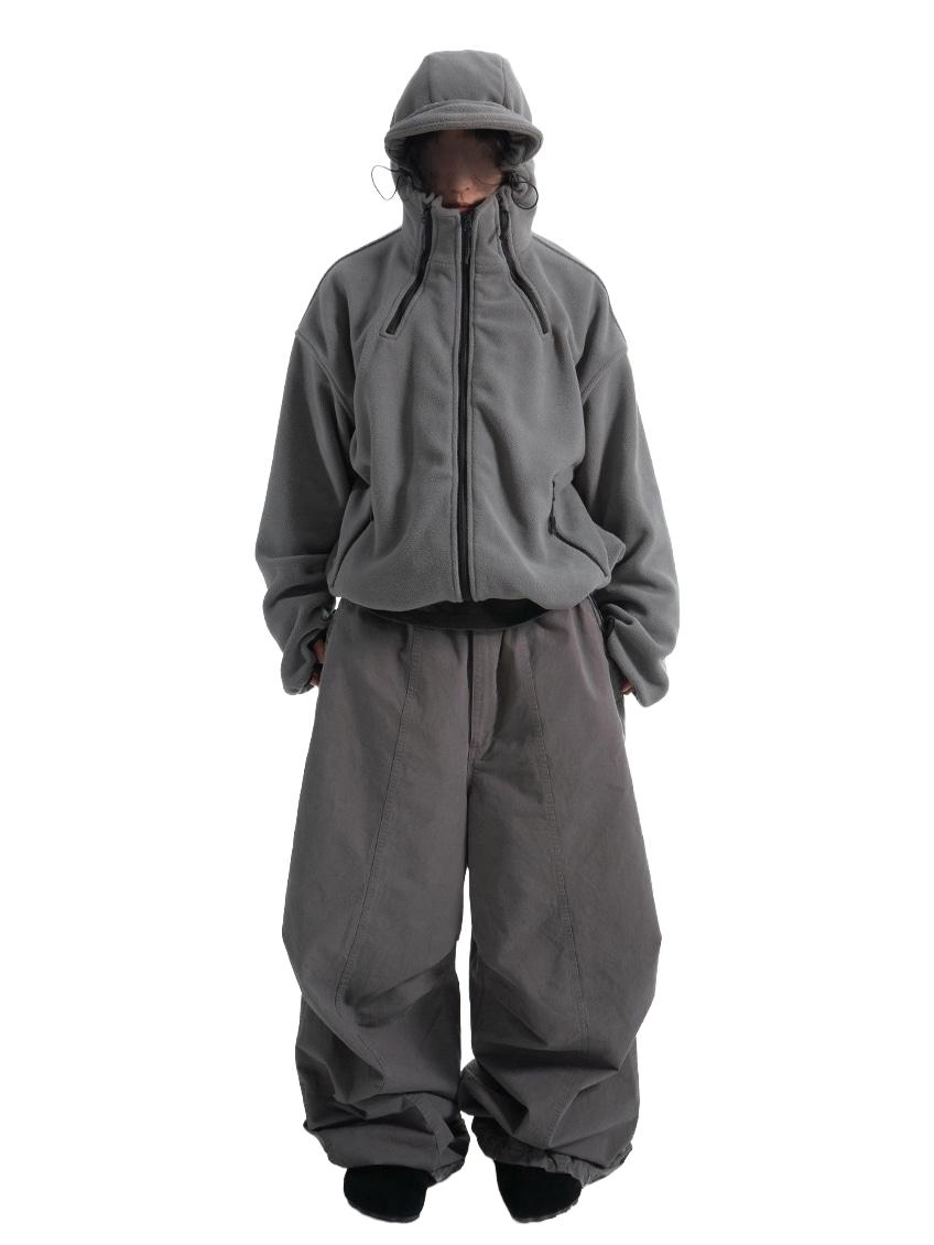 peep visor fleece jumper (5c)