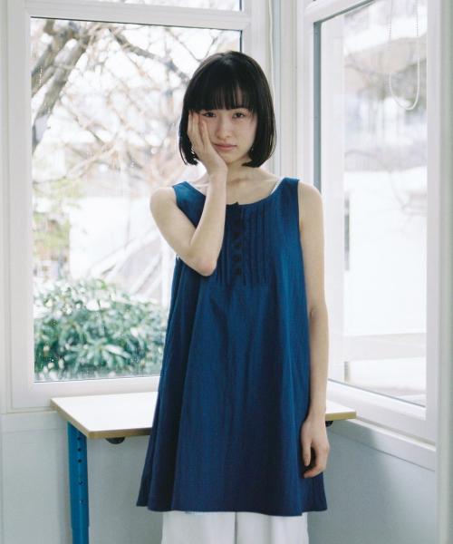 PINTUCK LAYERED MINI DRESS, BLUE