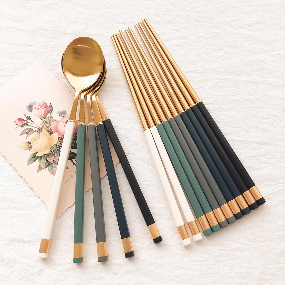 몽블랑 카라 한식 수저세트 숟가락 젓가락 신혼 부부 집들이선물 커트러리 티타늄 골드 실버