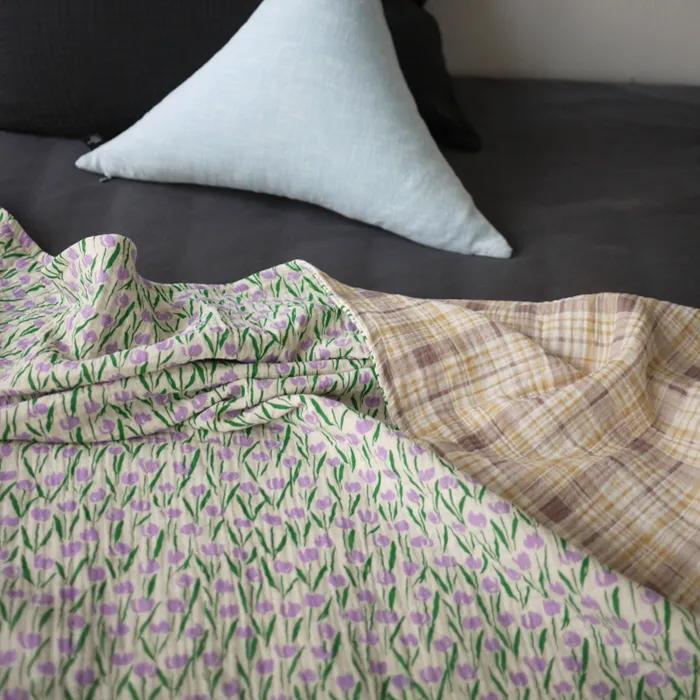 6Layer  gauze blanket (lavender flower + beige check)