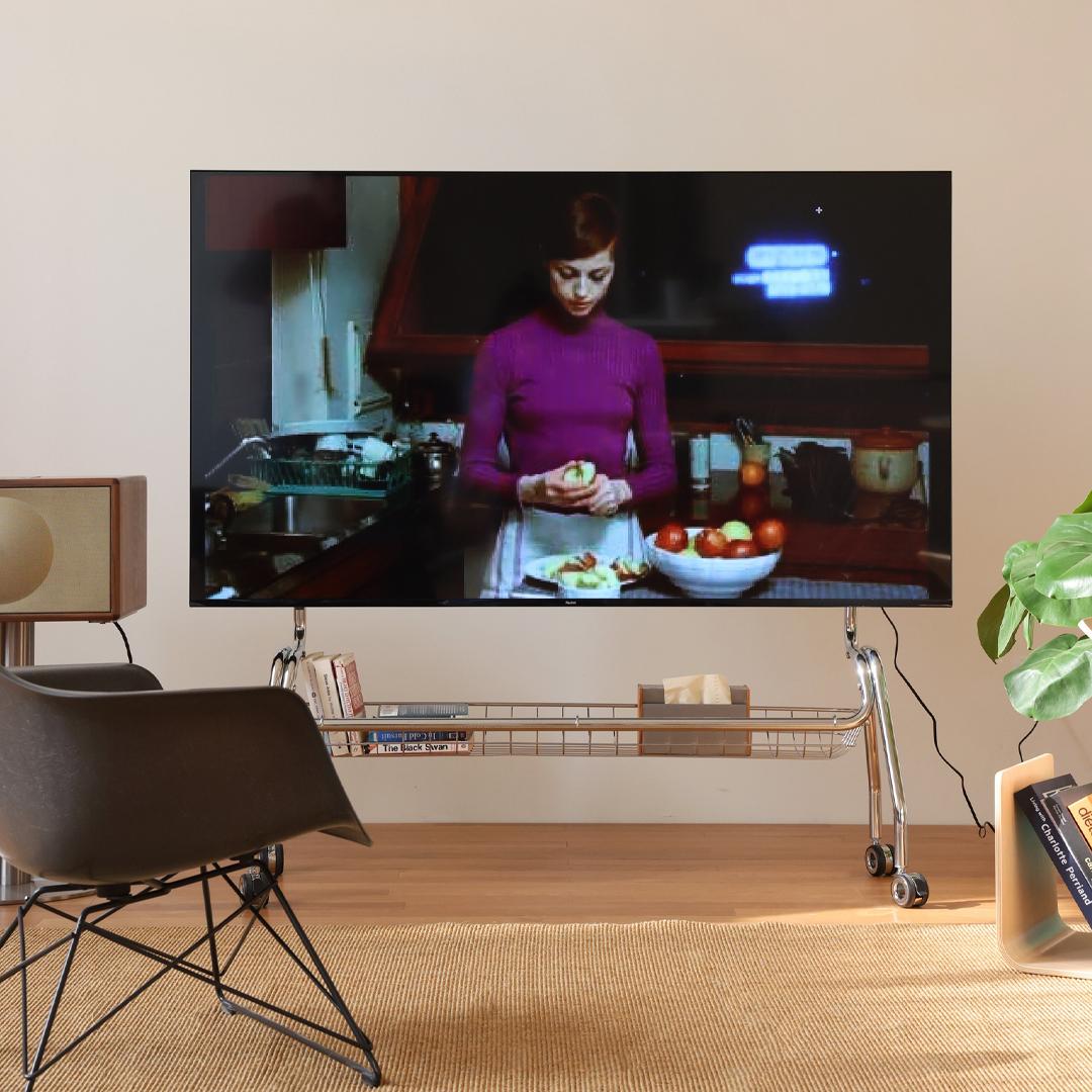 쏠띵즈 lada Pratt 모던 미니멀 스테인리스 티비 거치대 50-75