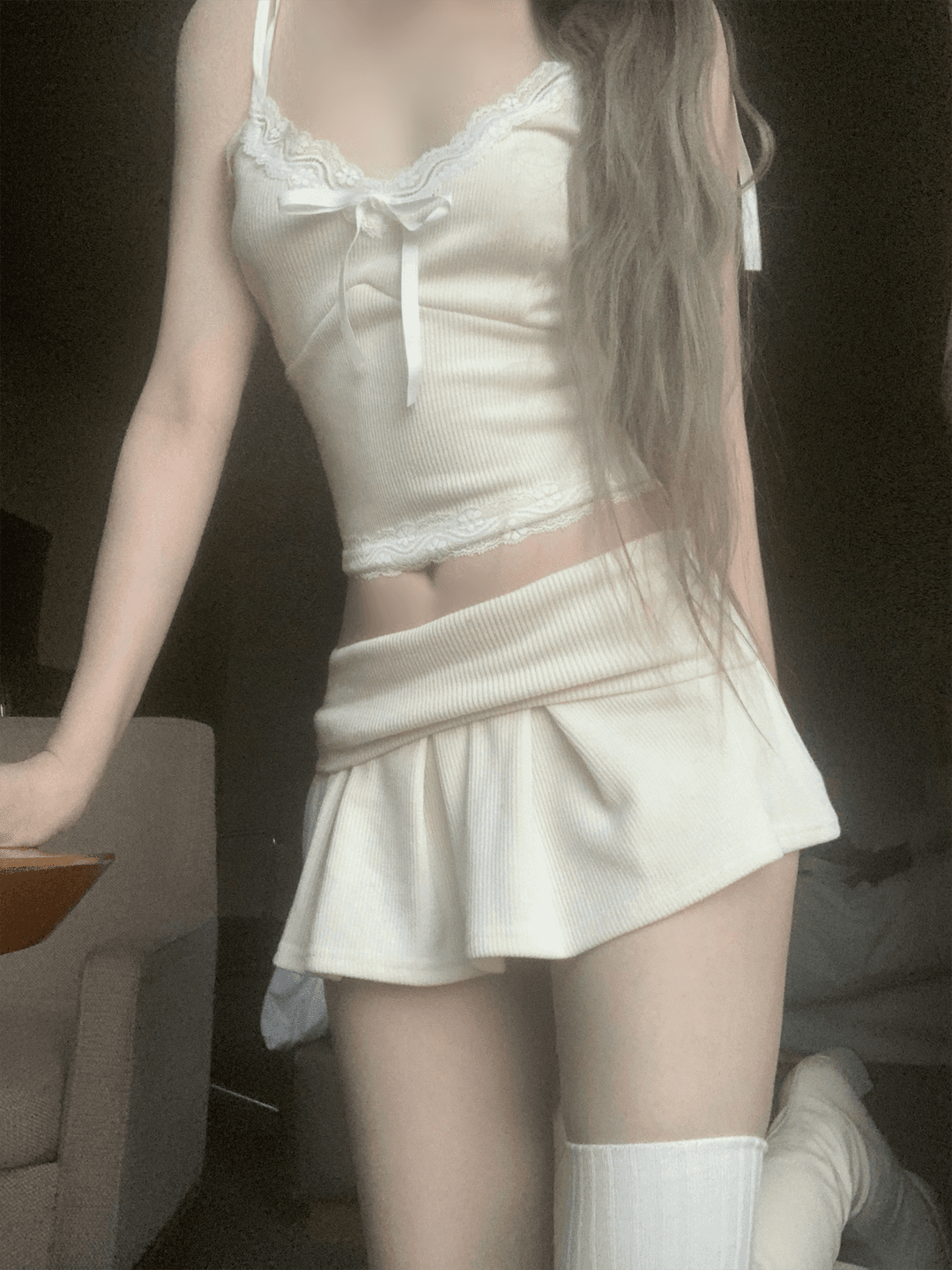 Seiko lace sleeveless top (2color)
