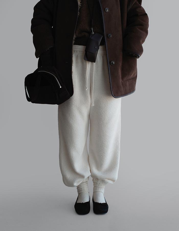 라룸 [by LAROOM] 파우더조거팬츠