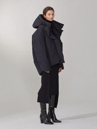 LE MUSEE_BAZEL Reversible Goose Down Puffer Jumper_Matt Black