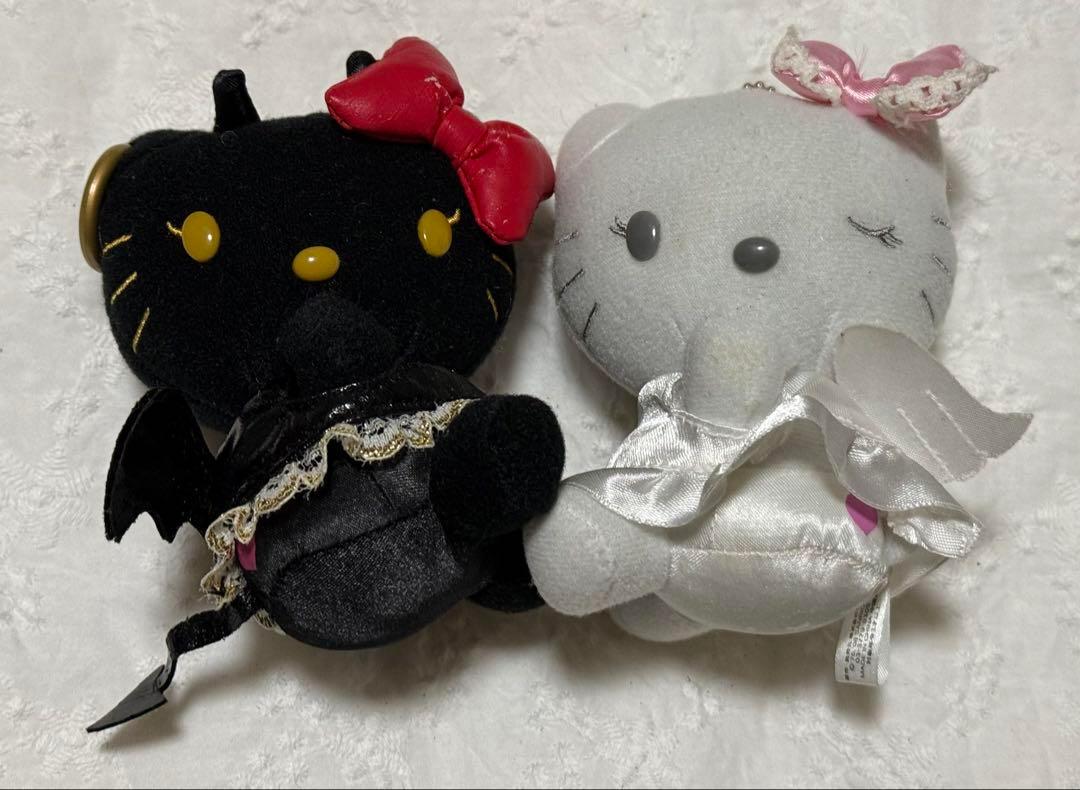 ハローキティ 悪魔と天使のぬいぐるみセット　ポールチェーン　マスコット
