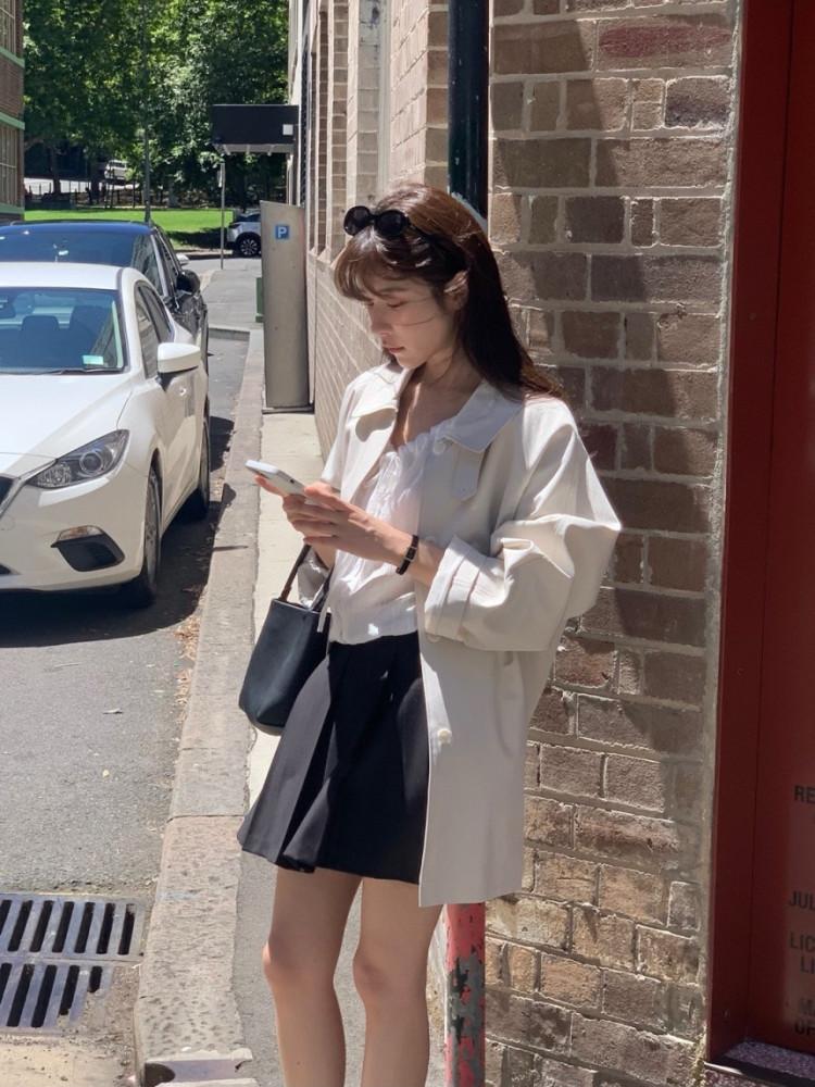 베르가못 하프 트렌치 코트 (2col)