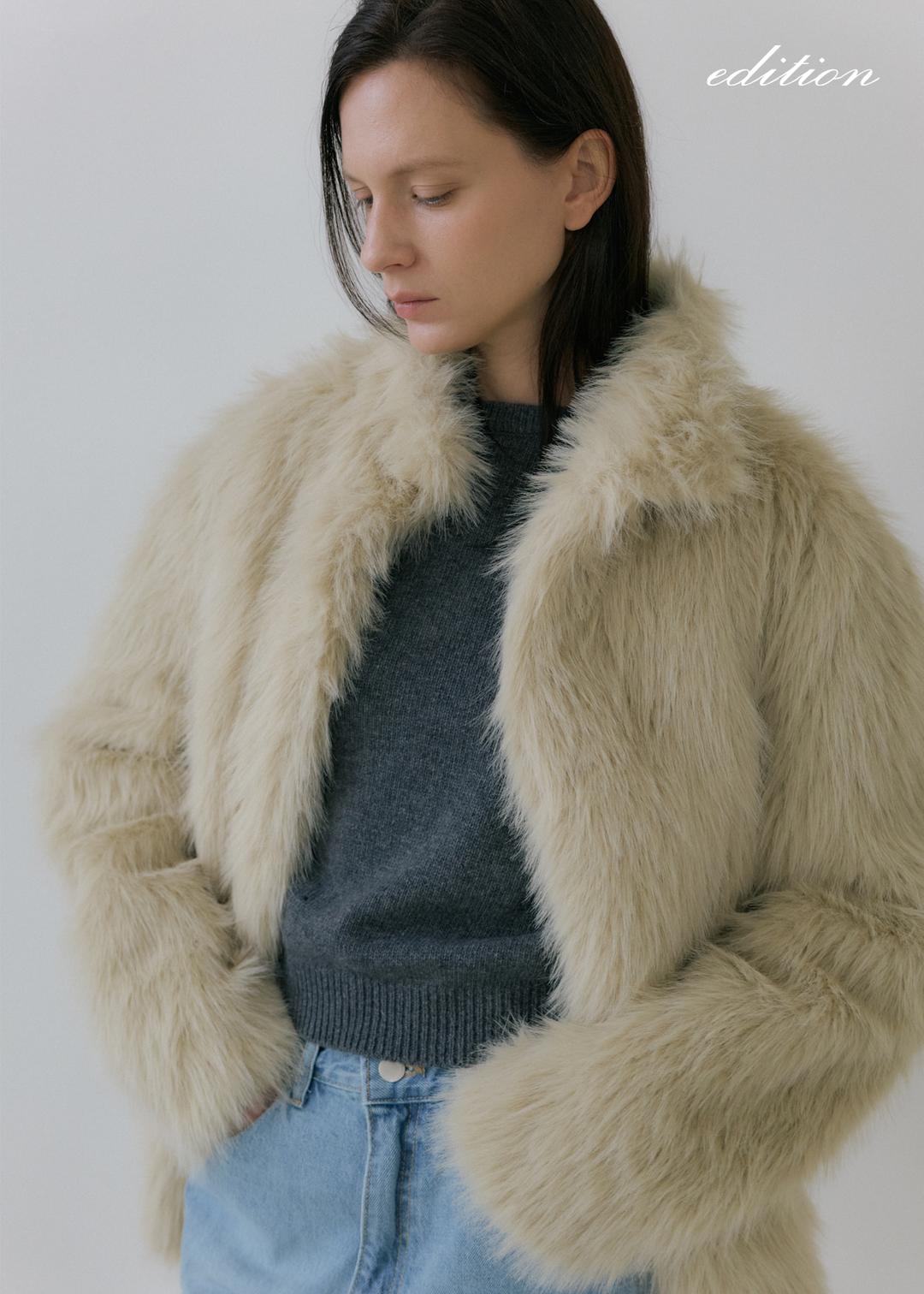 OVERSIZED FUR JACKET (BEIGE)