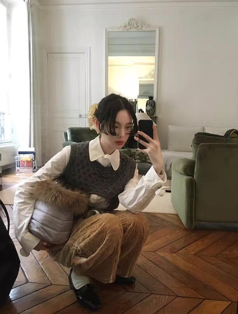 머스타드 리버스 니트 베스트