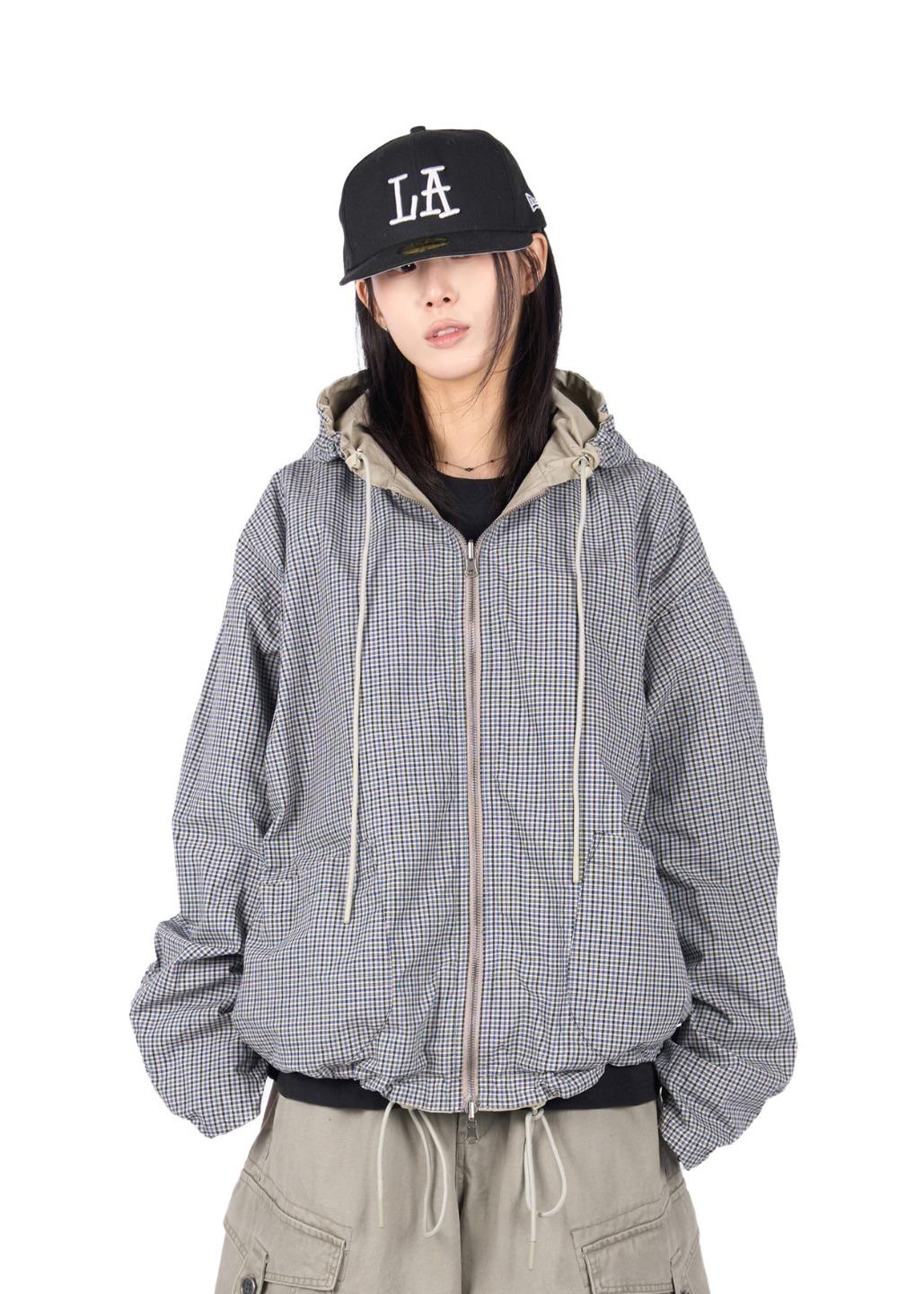 REVERSIBLE HOOD JACKET