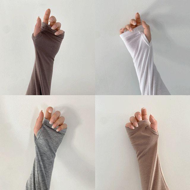 [기모] 목조임 없는 편안함, 부드러운 쫀쫀 스판 슬림핏 핑거홀 워머 반폴라티 10color]인생워머폴라_세컨에이니
