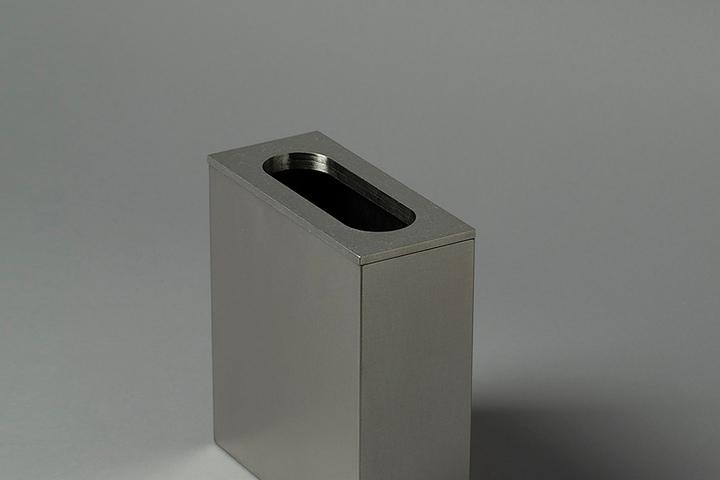 컴포지션 베이스 Rectangle Short, 스틸 화병