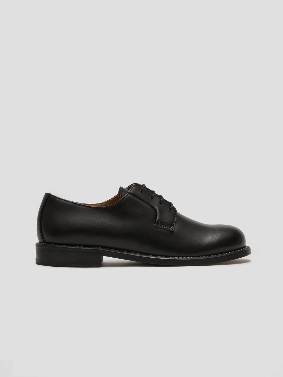 blucher 14 leather black (women)
