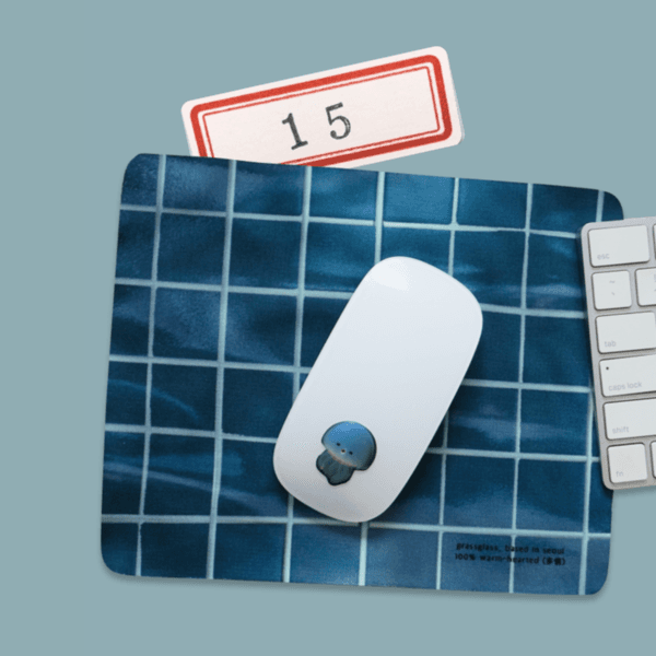 [그래서그랬어] swimming jellyfish mousepad