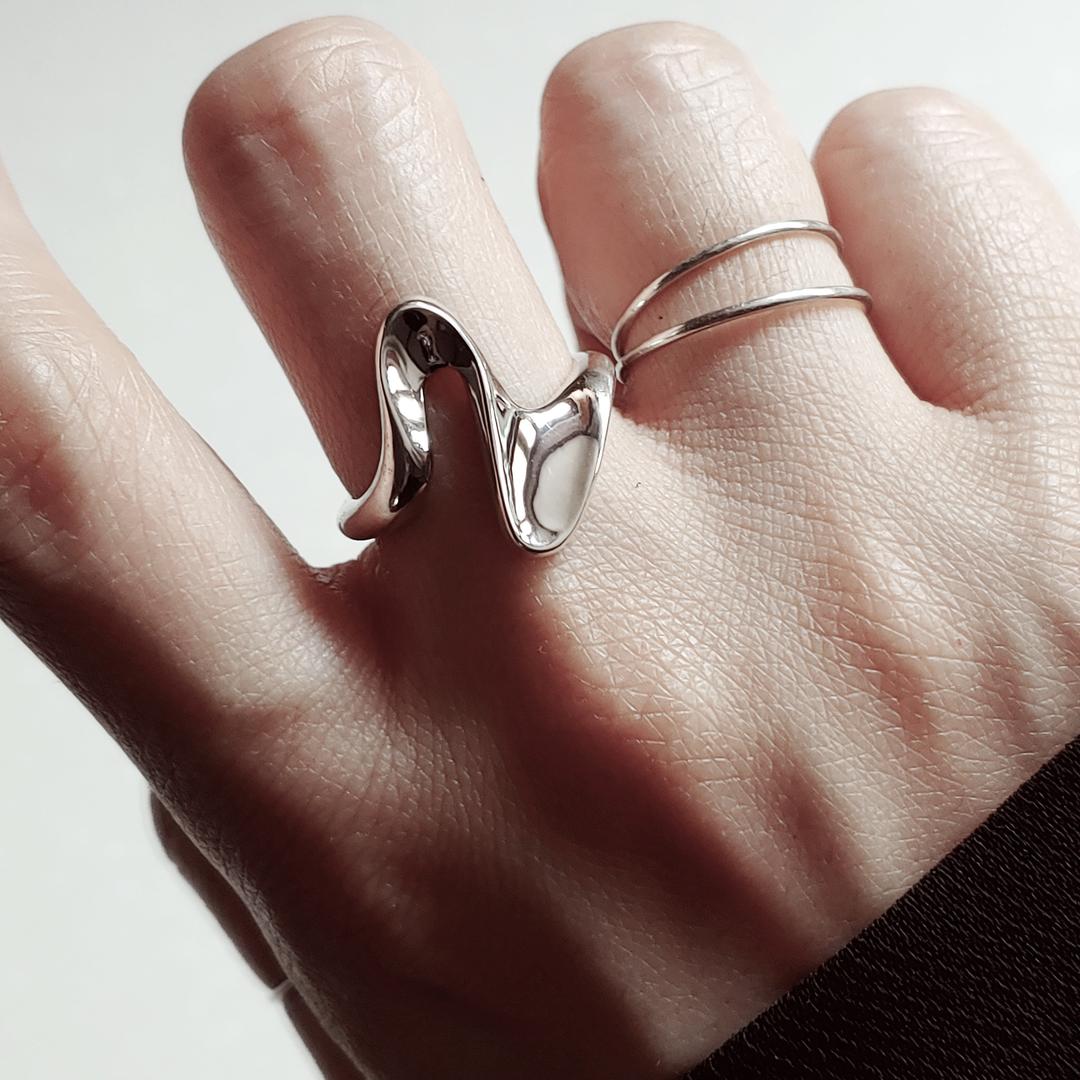 simple two curve ring