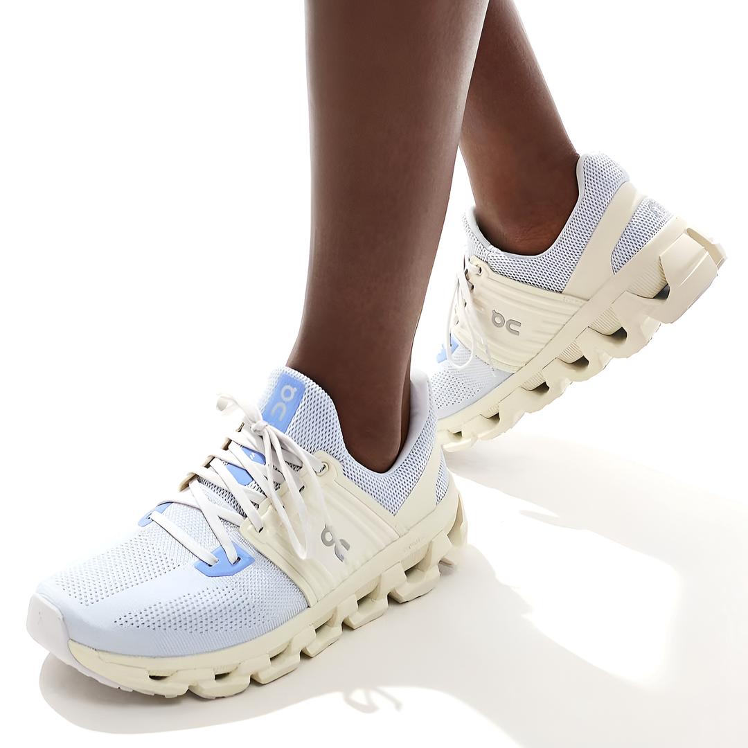 온러닝 클라우드스위프트3 AD 헤더 크림