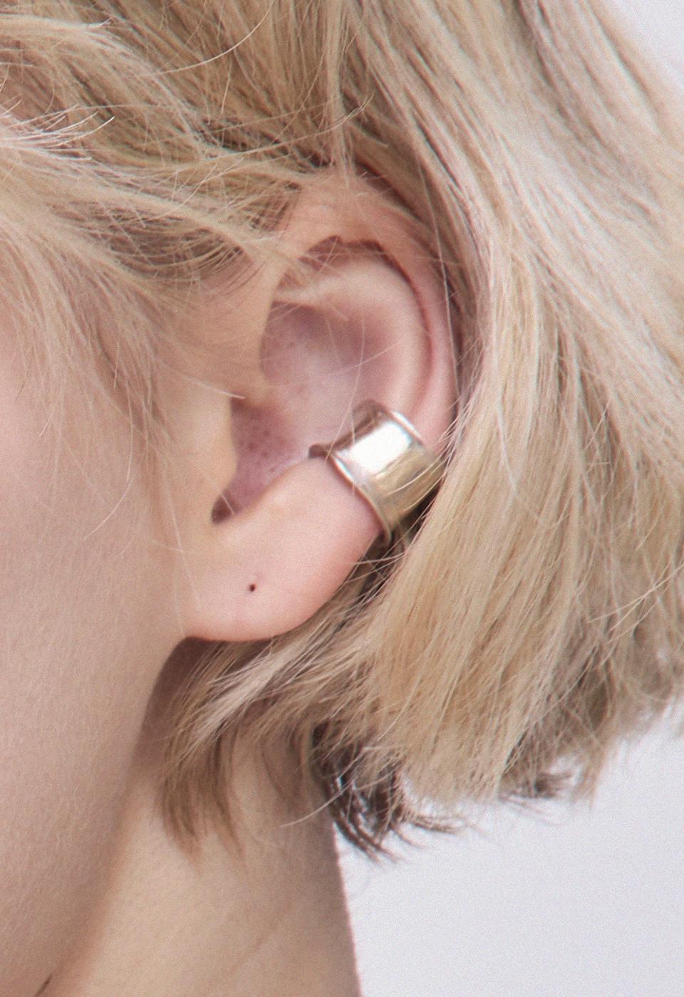 Scarlet Armor Ear Cuff