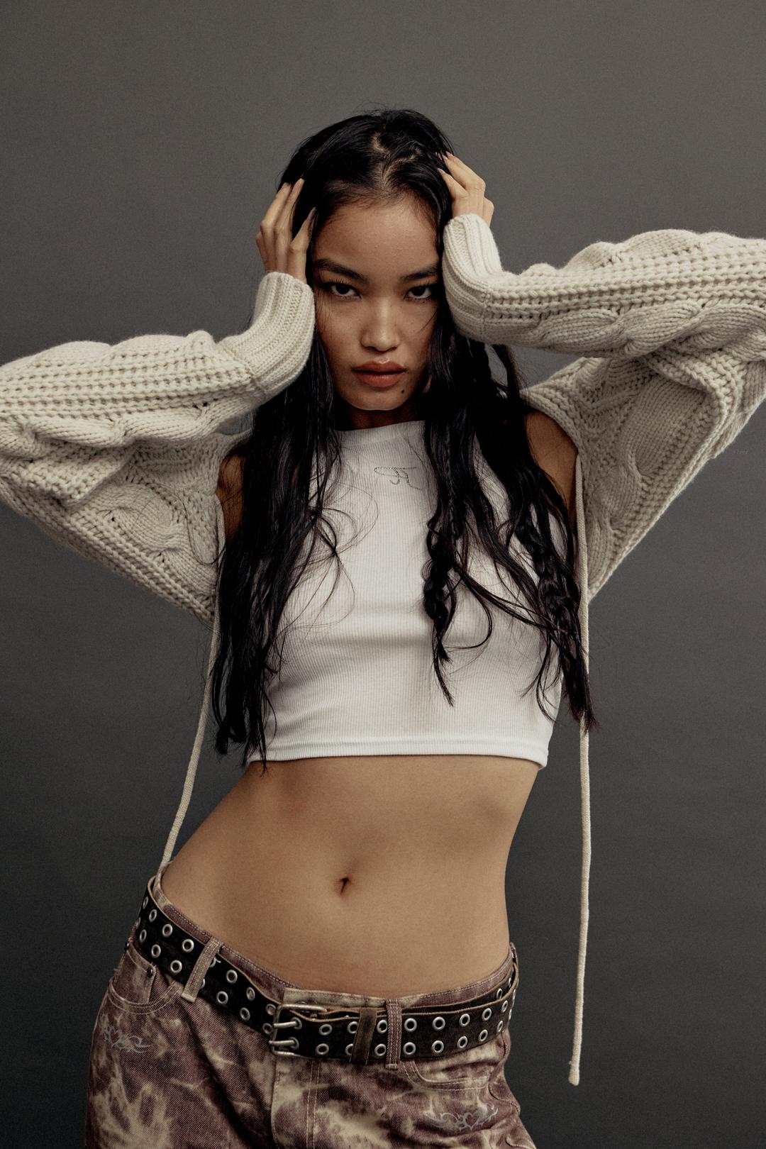 Cable bolero