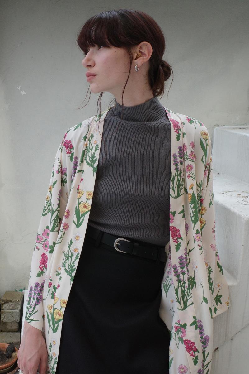 울피치나염 로브