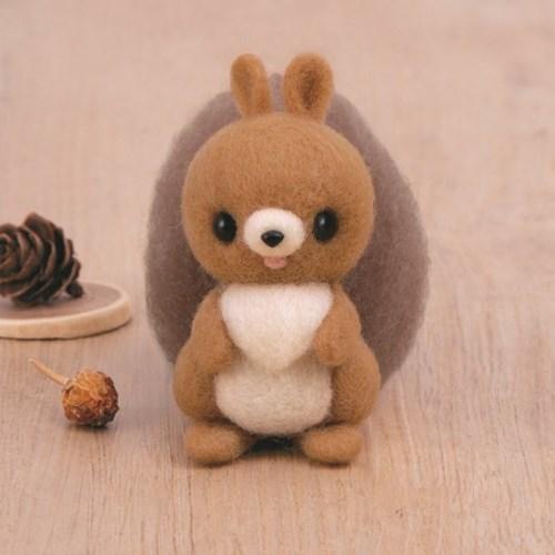 하마나카 새침한 다람쥐 양모니들펠트 키트