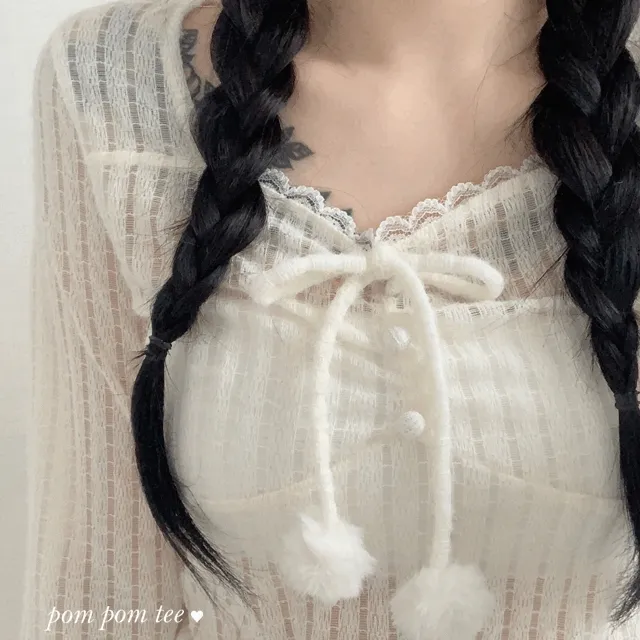 폼폼 퍼 방울 리본 레이스 하트넥 긴팔 티셔츠