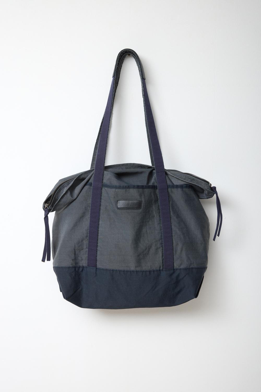 VTG Nylon Tote Navy