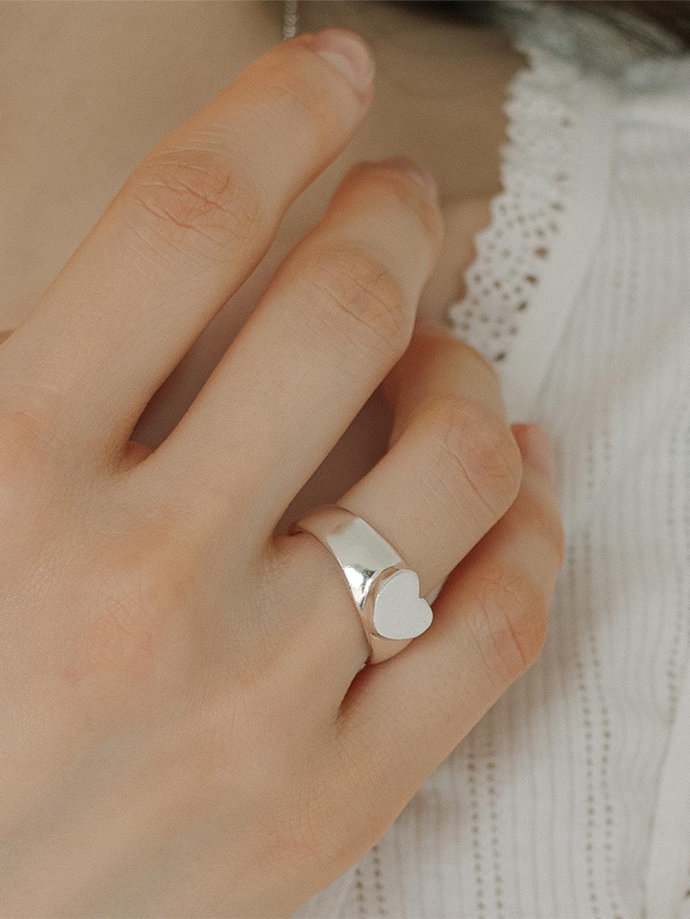 Grande heart ring