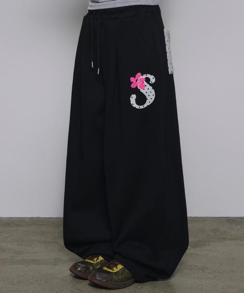 [기모]도트 포켓 로고 스웨트 팬츠[블랙]