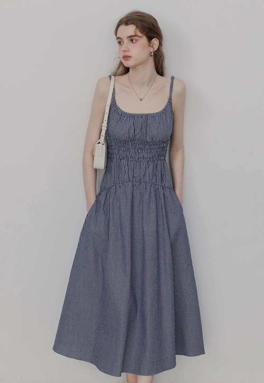 Women's Blue Striped Pleated Spaghetti Strap Midi Dress