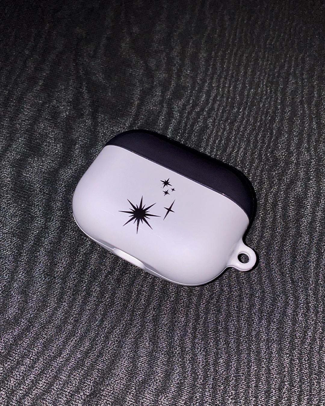 black twinkle airpods case
