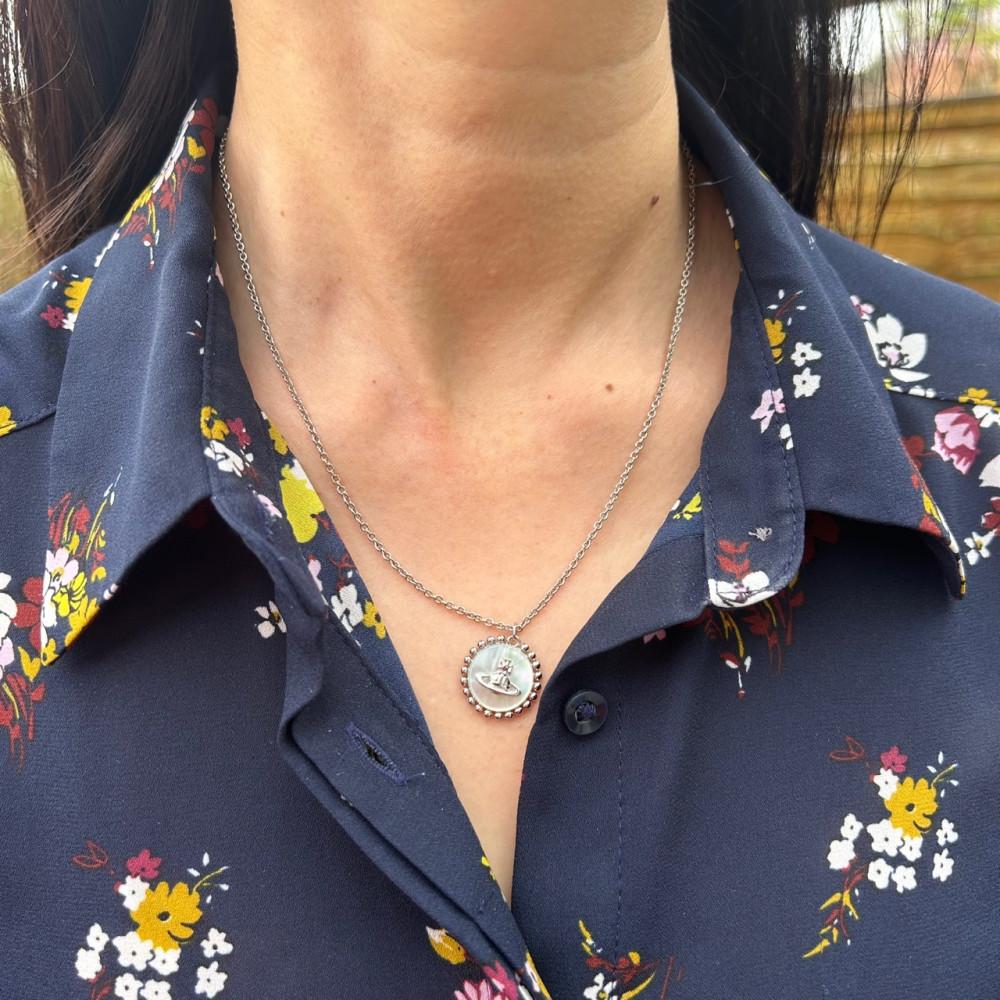 비비안웨스트우드 네일라 팬던트 8050889778653 / VIVIENNE WESTWOOD Neyla pendant