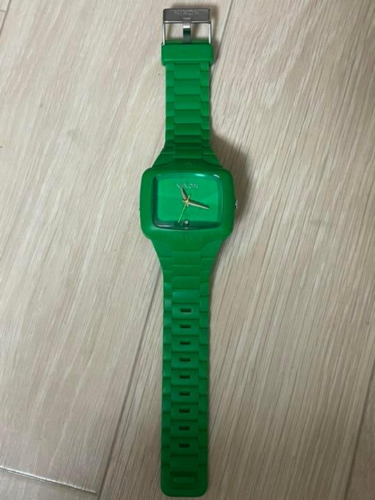 NIXON THE RUBBER PLAYER
