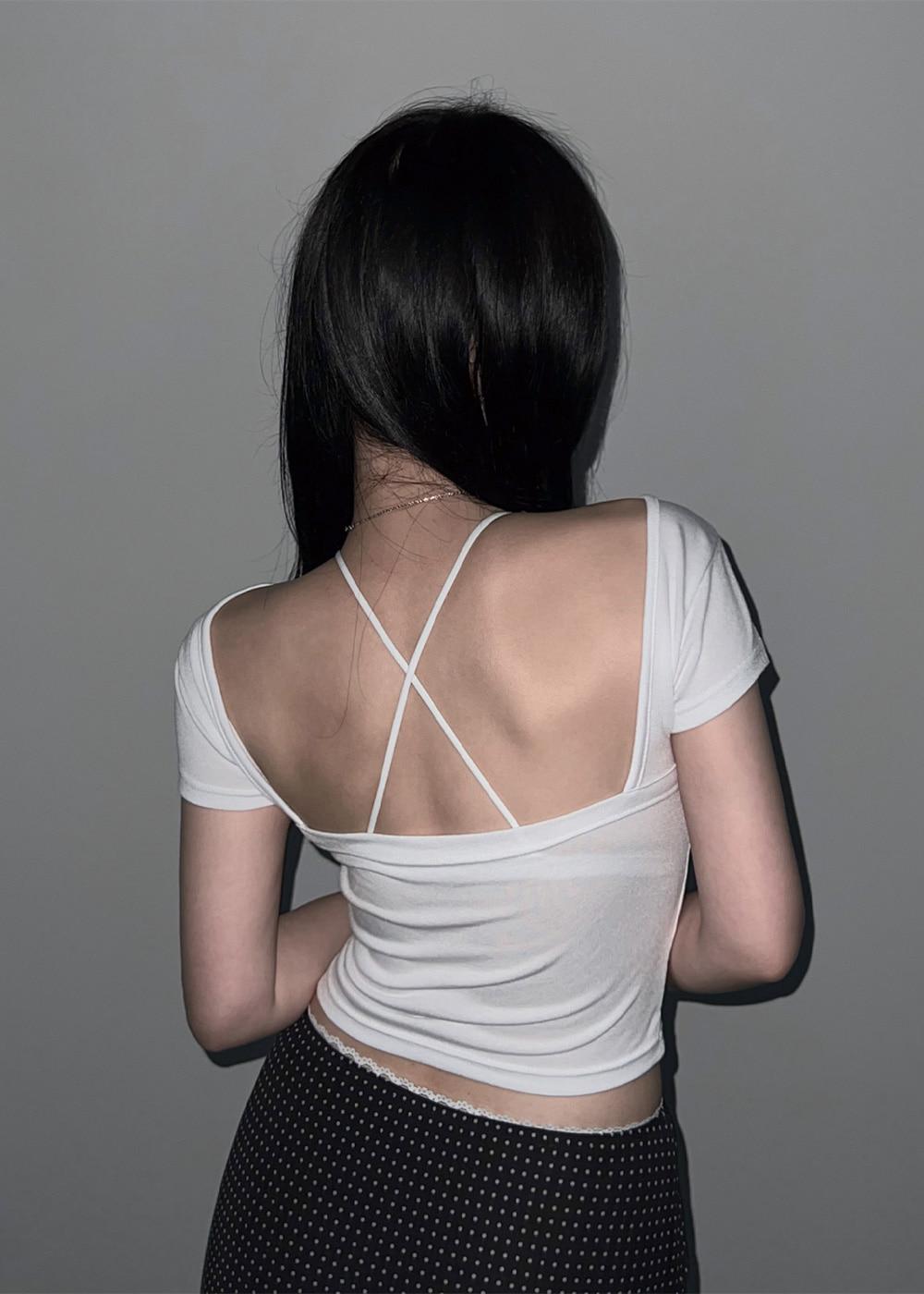 [범즈 단독❤️‍🔥/당일배송🚀] HOOK CROSS BRA TOP 2color /  후크 크로스 브라 탑