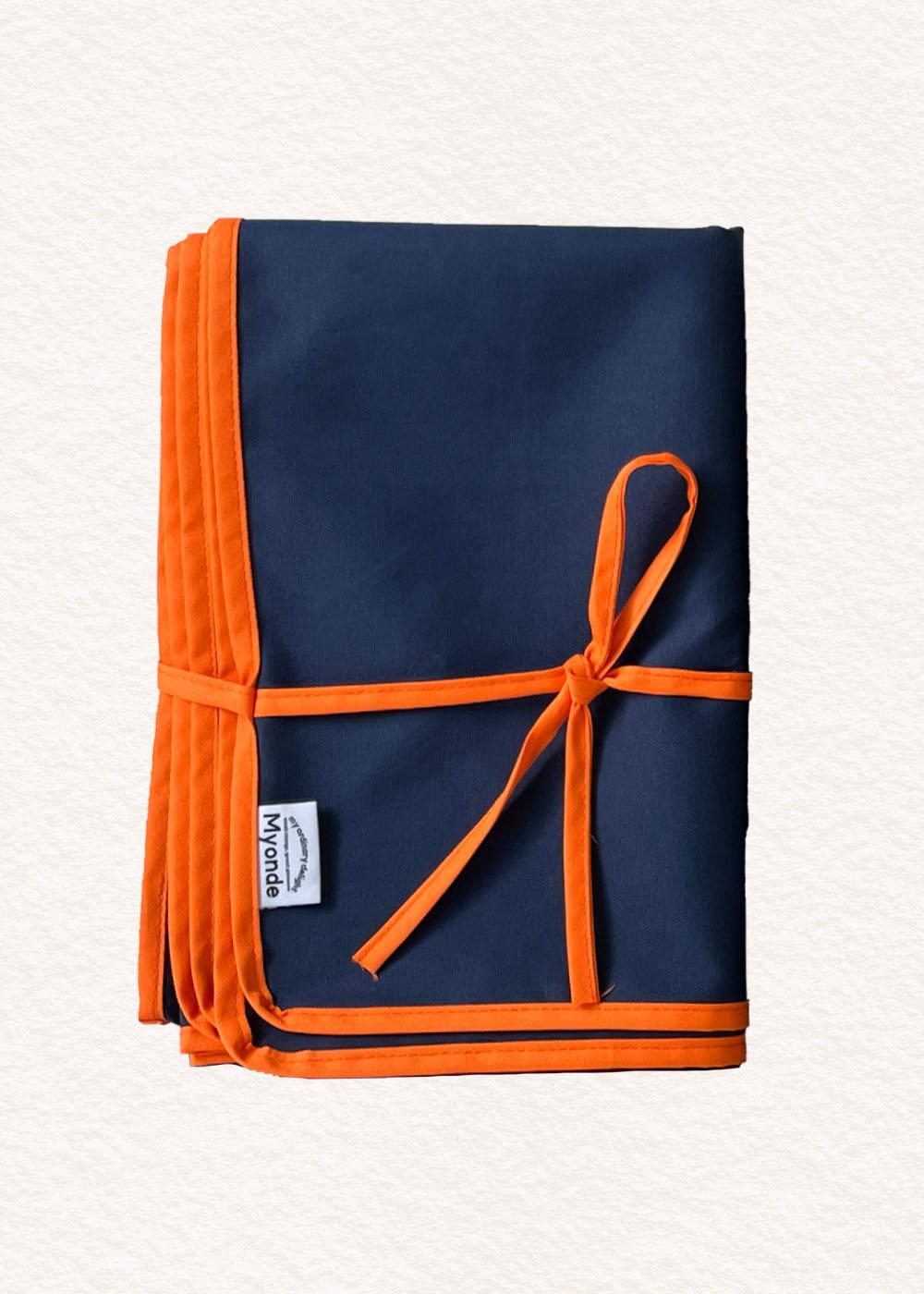 Chill out with me picnic mat - Blue bird