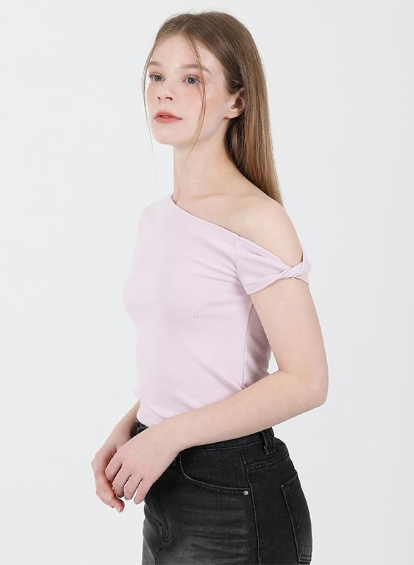 오프숄더 꼬임 반팔 티셔츠 핑크