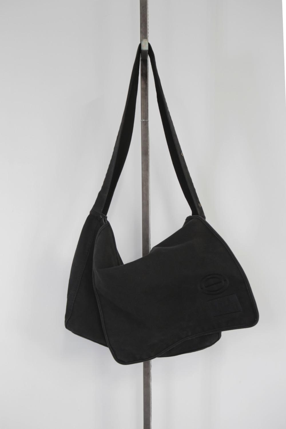 MPa SANDING CROSS BAG (BLACK)