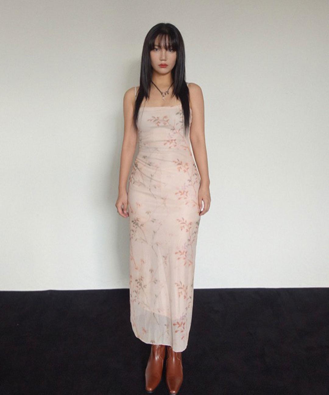 비비크 ♥︎ONLY VIVIC♥︎BLOSSOM MESH SHIRRING DRESS