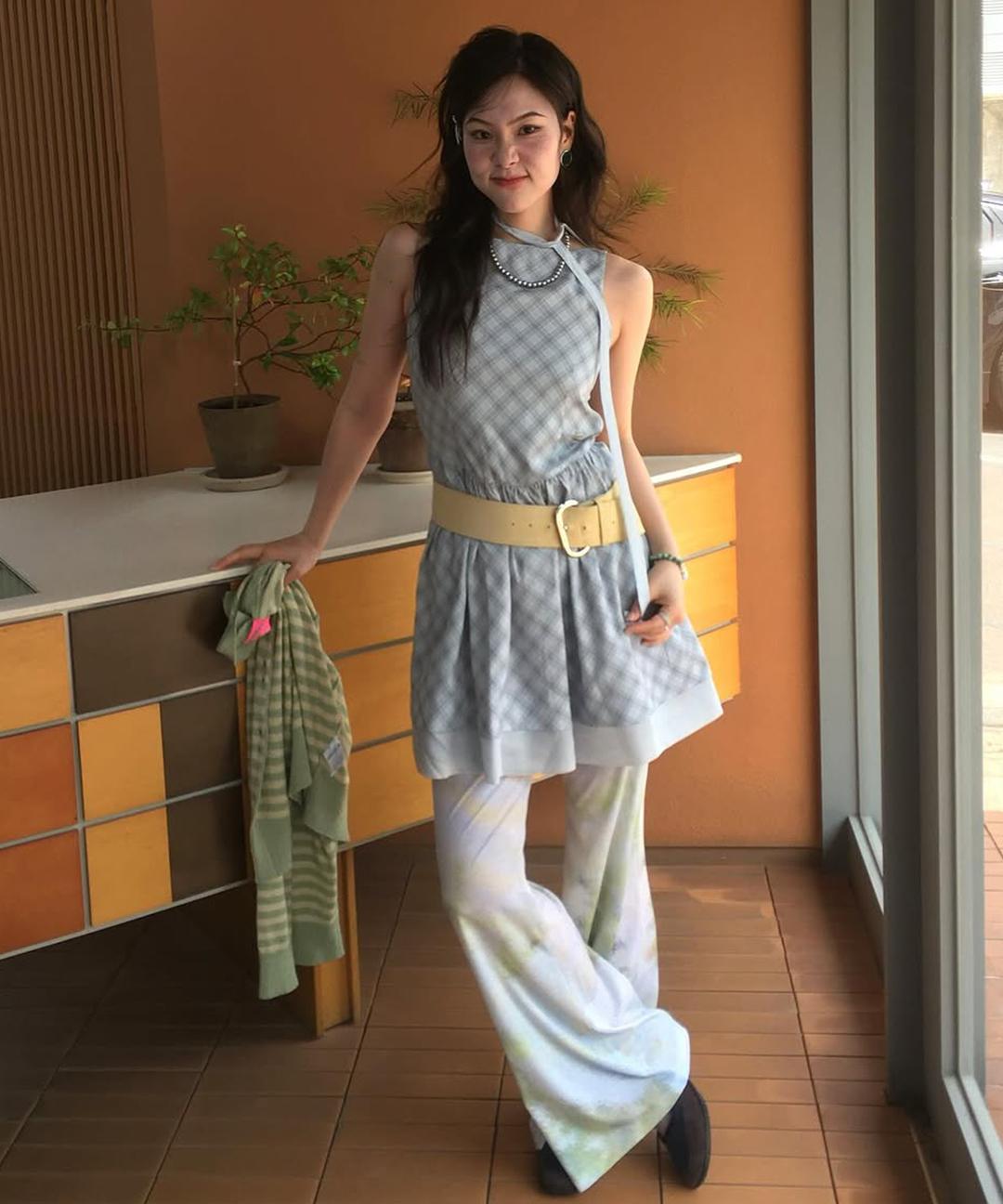 어다울 Double flare mini dress - blue